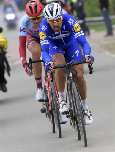 Vierde monument is een feit voor Philippe Gilbert: kopman Deceuninck - Quick maakt tegenstand af in spannende Parijs-Roubaix