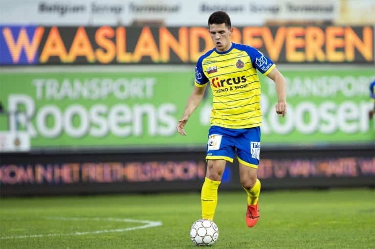 Waasland-Beveren pakt eerste zege in Play-off 2, Moeskroen alleen laatste