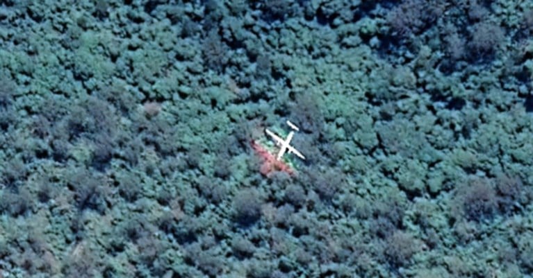 Al 38 jaar lang een mysterie, maar vrouw “vindt verdwenen vliegtuig” met één blik op Google Maps