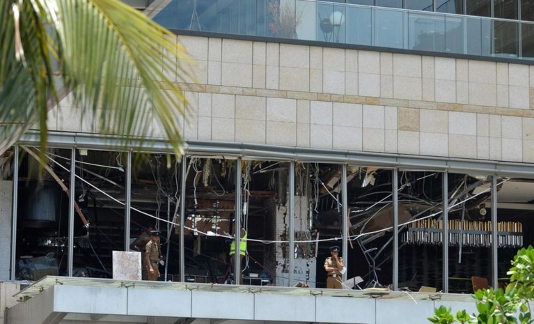 “Gelukkig stierven ze zonder pijn te hebben”: slachtoffers van aanslagen in Sri Lanka krijgen een gezicht