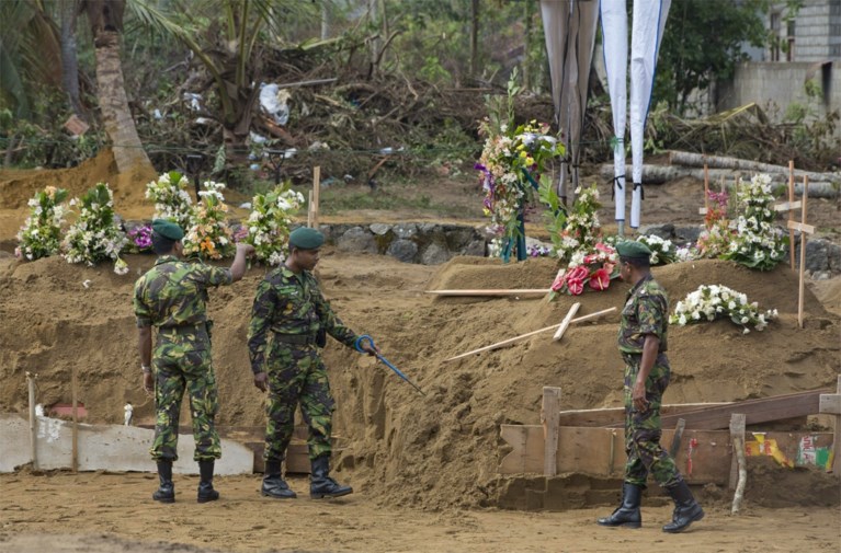 Dodentol loopt verder op in Sri Lanka, president pakt staatsveiligheid aan