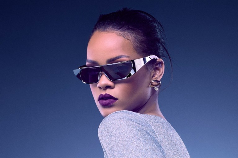 Rihanna brengt binnenkort verzorgingslijn uit