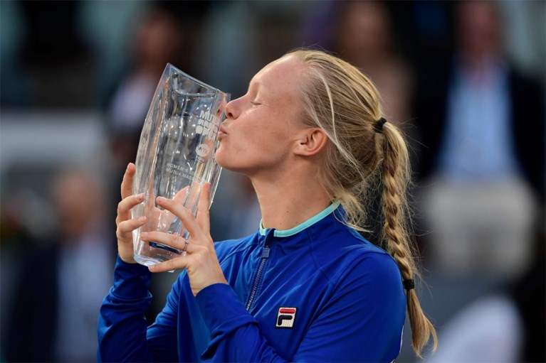 Djokovic ontneemt Thiem derde opeenvolgende finale en staat in eindstrijd van ATP Madrid