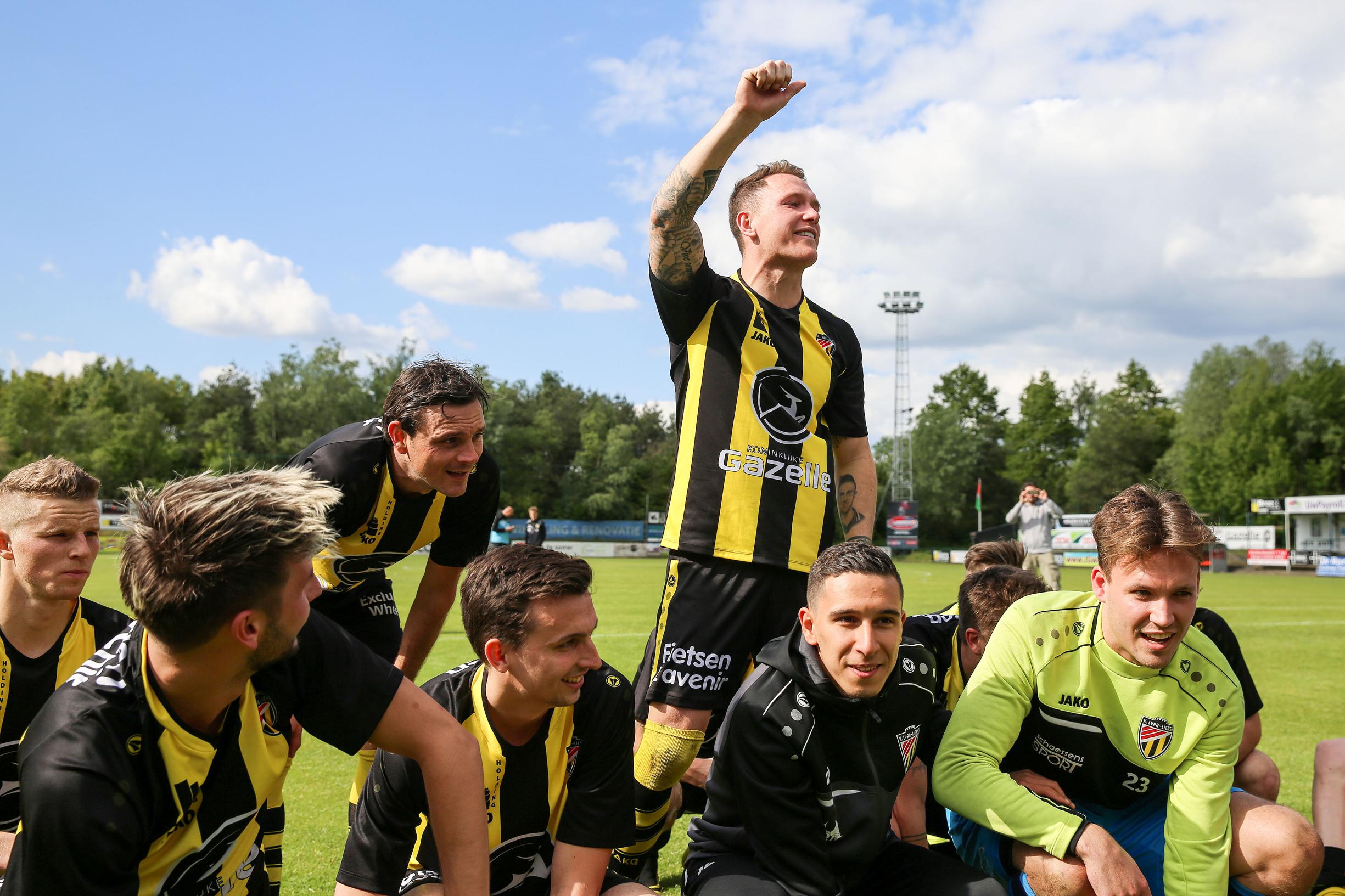 Jordy Peffer Knalt Lyra-Lierse Al In Eerste Minuut Naar Promotiefinale ...