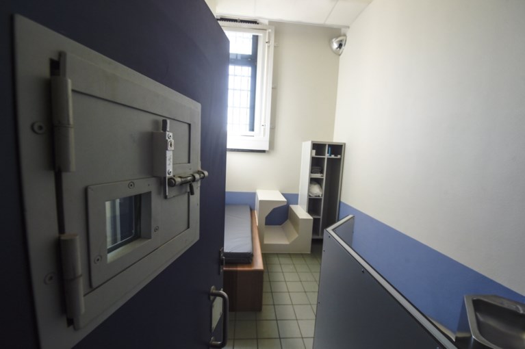 Illegalencentrum breidt uit met veertien kamers
