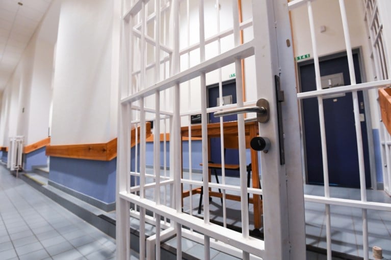 Illegalencentrum breidt uit met veertien kamers