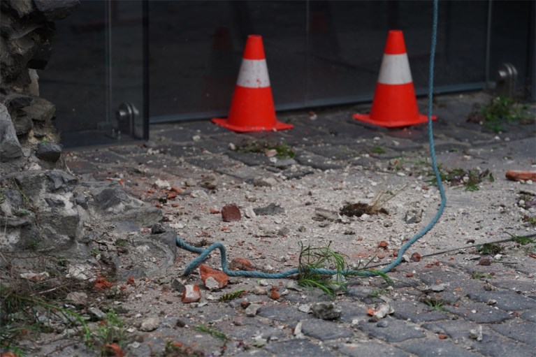 Steen valt op bezoekster Gravensteen: monumentenwachters voeren extra controle uit