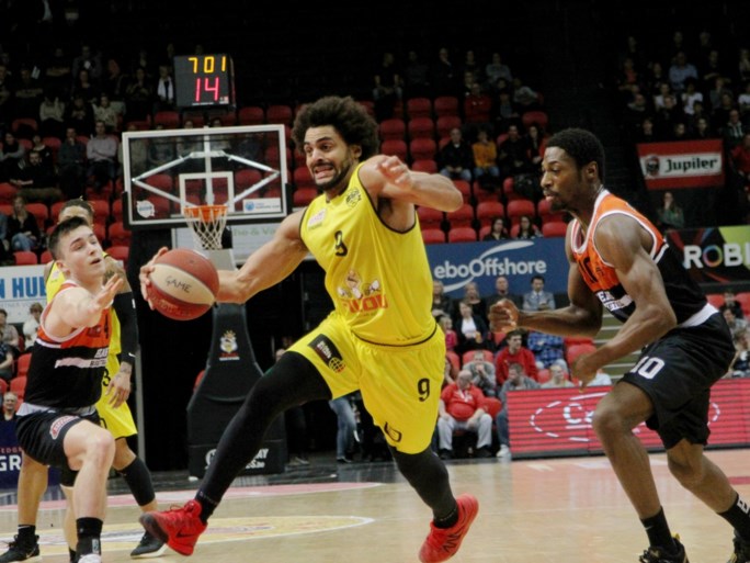 Wie stopt Antwerp of Oostende in de play-offs, op weg naar de Belgische basketbaltitel?
