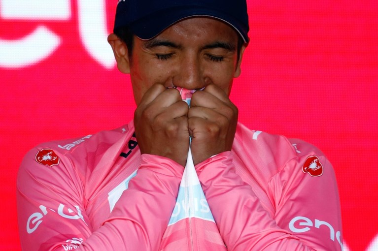 De Giro in 60 seconden: roze primeur voor Ecuador, pokert Roglic niet te veel en wat kan Nibali nog?