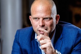 Jean-Marie Dedecker: “Ik droom ervan, maar cordon sanitaire zal nu nog niet doorbroken worden”