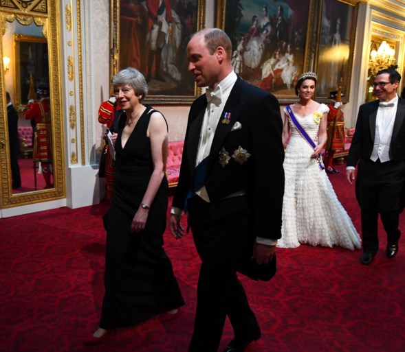 Koningin Elizabeth uit subtiele kritiek op beleid van ...