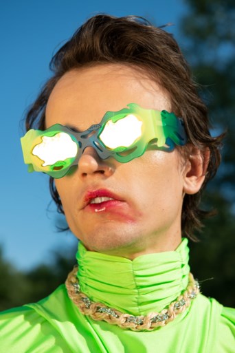 Studenten Antwerpse modeacademie laten creatief talent los voor brillenmerk Komono
