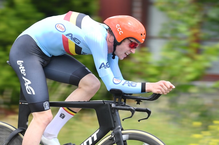 Tim Wellens wint tijdrit in Baloise Belgium Tour, Remco Evenepoel blijft leider: “In koninginnenrit moet het gebeuren”