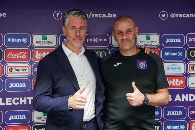 Simon Davies officieel voorgesteld als coach bij Anderlecht: “Kompany zal de laatste beslissing nemen”