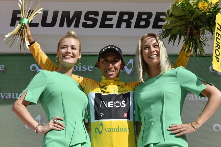 Antwan Tolhoek klimt naar eerste profzege in Zwitserland, Egan Bernal maakt indruk