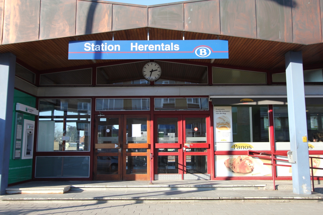 Strikt Geven Voorwaardelijk Station Herentals moet niet op financiële steun van de NMBS rekenen ( Herentals) | Het Nieuwsblad Mobile