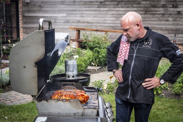 Aan het water zegevierend Nationaal volkslied Van “ik kan niet zonder” tot “nutteloos”: 'Grillmasters'-chef legt  barbecue-accessoires op de rooster | Het Nieuwsblad Mobile