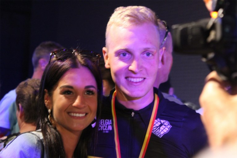 "Timpie is van ons olé olé!" Belgisch kampioen Merlier ...
