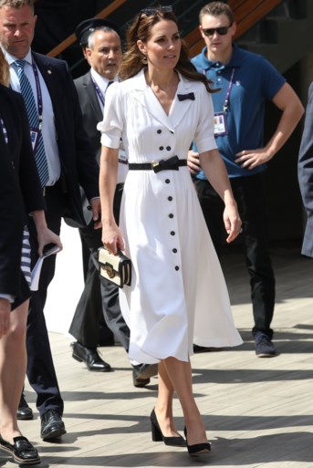 Kate Middleton straalt in het wit op Wimbledon
