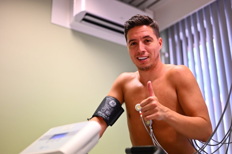 Topspeler Samir Nasri officieel voorgesteld bij Anderlecht: “Ik wil het project van Kompany doen slagen”
