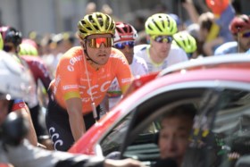 Belgische renners enthousiast voor Tourstart, ook debuterende Wout van Aert : “Nerveus? Dat valt wel mee”