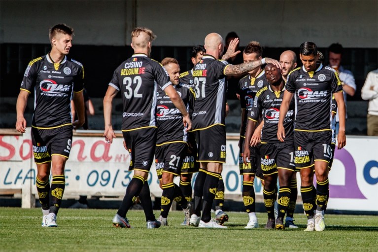 OEFENMATCHEN. Lokeren smeert Monaco forfaitnederlaag aan, Jelle Van Damme debuteert