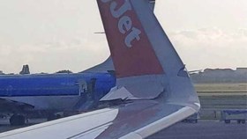 Vliegtuigen botsen op Schiphol