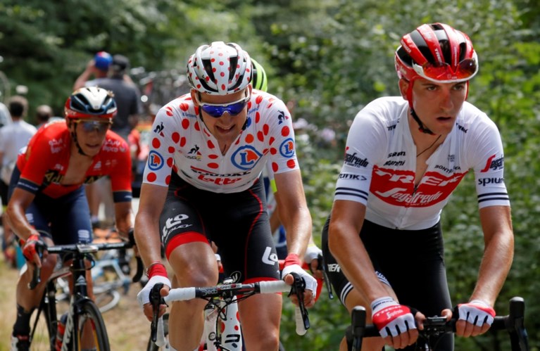REACTIES. Dolblije Dylan Teuns na straffe ritzege in de Tour: “Ik stond al 22 maanden droog”