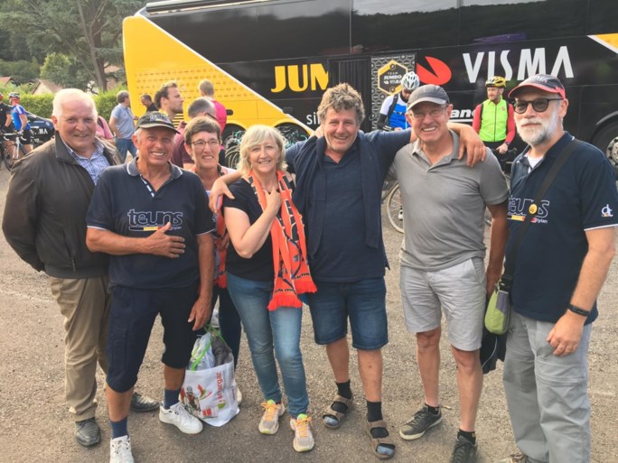 Vriendin van Dylan Teuns kan tranen niet bedwingen na straffe Tourzege op Vlaamse feestdag