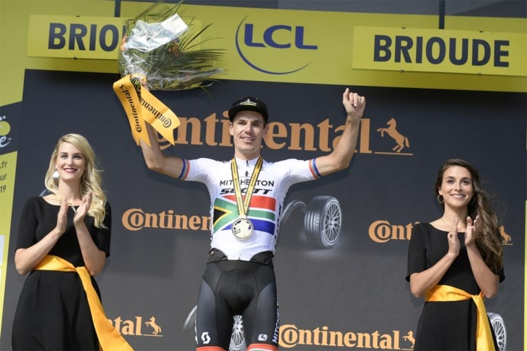 Peter Sagan bolde als àllerlaatste over de streep in de Tour de France, Julian Alaphilippe nationale held op Franse feestdag