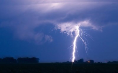 Vandaag Eerst Hevig Onweer Met Hagel En Rukwinden Maar Nieu Het Nieuwsblad Mobile