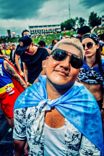 FOTO. Regen en hagel op Tomorrowland, maar feest gaat door