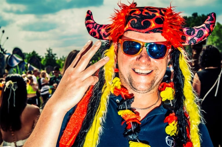 Zwart-geel-rode ‘madness’: Belgen vieren nationale feestdag op Tomorrowland