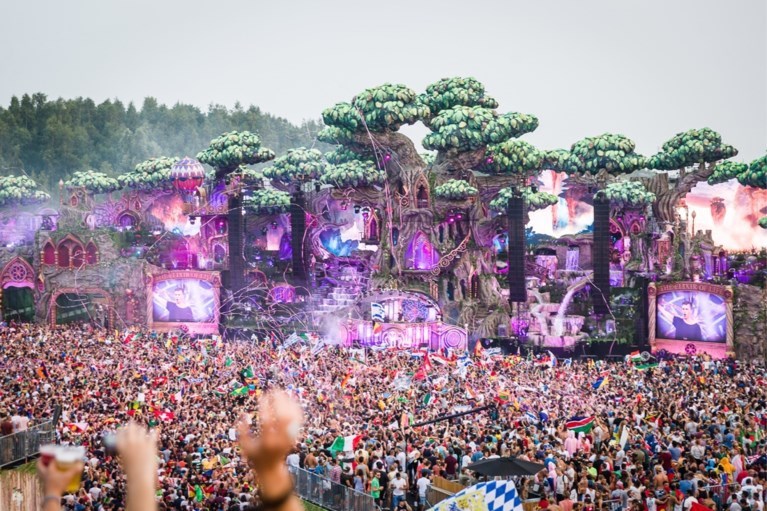15 jaar Tomorrowland: van een podium dat een 10-jarige kon bedenken tot buitenaardse kunstwerken