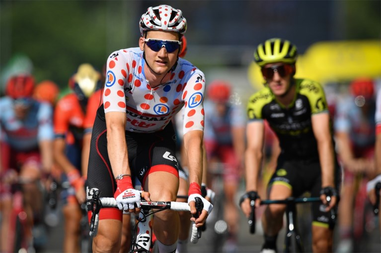 Caleb Ewan dankt vrouw en pasgeboren kind voor ritzege in Tour: “Ik stond op het punt om te lossen”