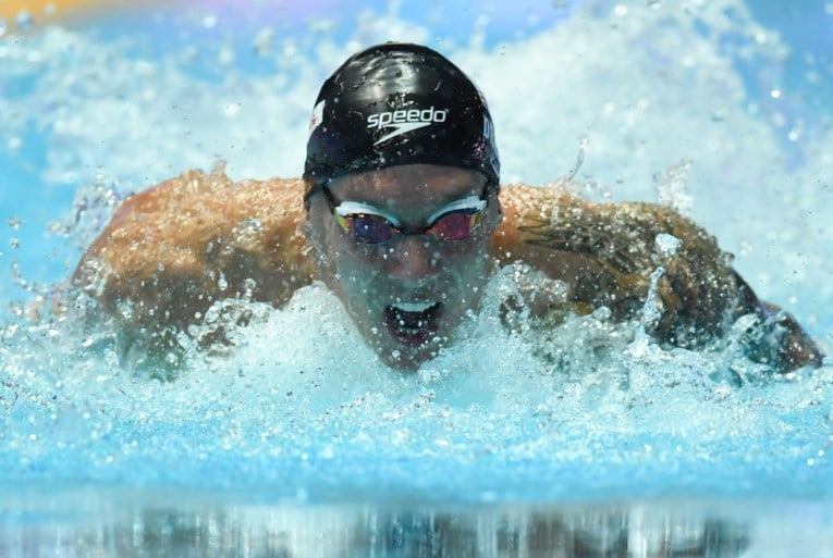 WK ZWEMMEN. Dressel verbreekt wereldrecord Phelps, Pieter Timmers stelt opnieuw teleur
