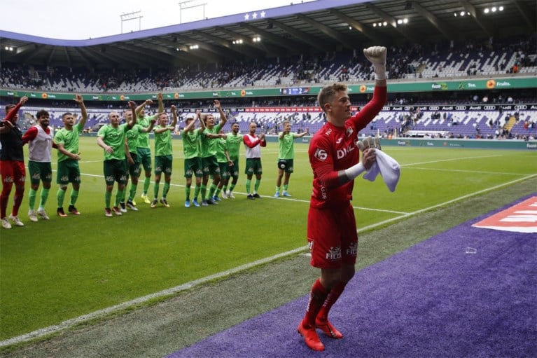 Valse start voor Kompany: Anderlecht begint seizoen met verrassende thuisnederlaag tegen Oostende