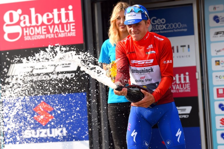 Remco Evenepoel bevestigt deelname aan EK tijdrijden na “prachtige dag”