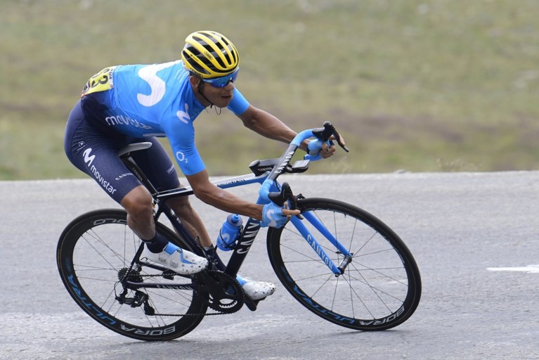 Renner van Movistar steekt bewondering voor Remco Evenepoel niet onder stoelen of banken: “Vernederd door een fenomeen”