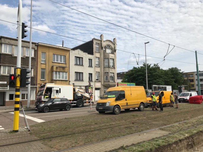Tramverkeer in Antwerpen tijdlang verstoord door kapotte bovenleiding