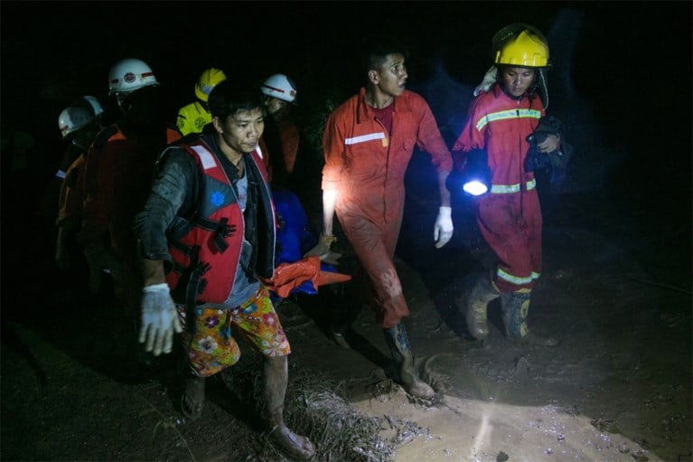 13 doden en tientallen gewonden bij aardverschuiving in Myanmar