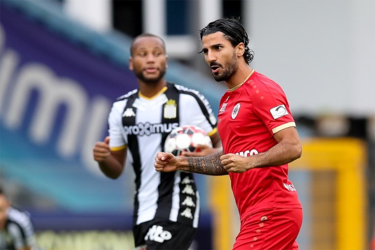 Antwerp roteert en betaalt dat cash: 2-1 nederlaag