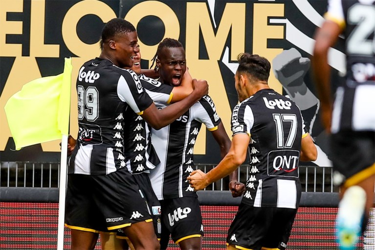 Antwerp roteert en betaalt dat cash: 2-1 nederlaag