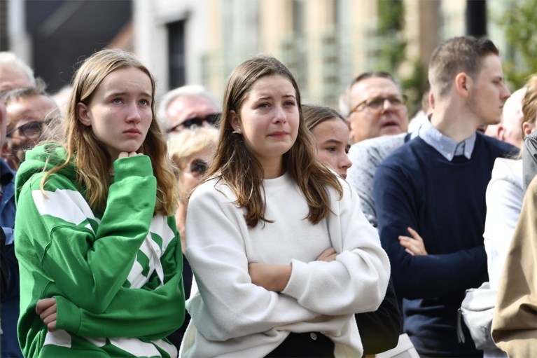 FOTO. Wielerwereld neemt afscheid van Bjorg Lambrecht