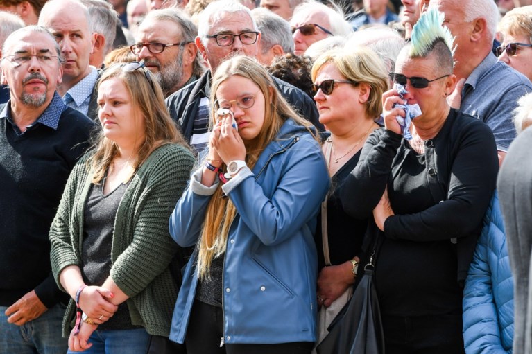 FOTO. Wielerwereld neemt afscheid van Bjorg Lambrecht