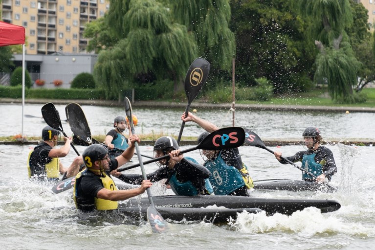 Internationale top kajakpolo levert strijd in Watersportbaan