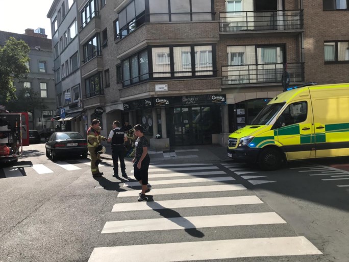 Keukenbrand nadat broodrooster vuur vat