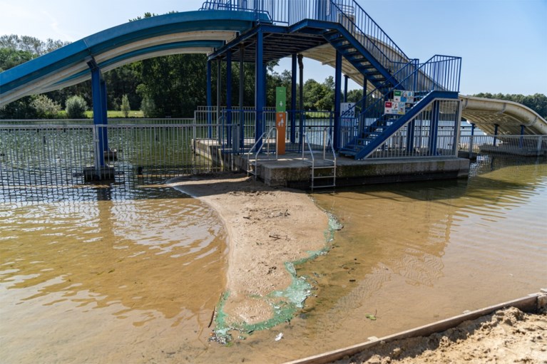 Net nu het opnieuw warm wordt: twee weken zwemverbod in Blaarmeersen
