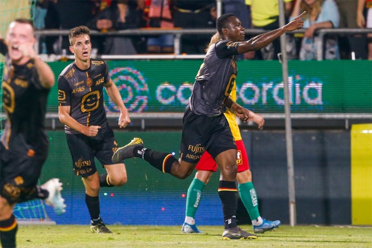 KV Oostende verrast KV Mechelen, dat verzuimt alleen leider te worden