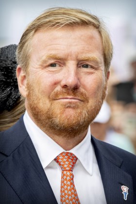 Willem-Alexander scheert zich niet voor Filip en Mathilde